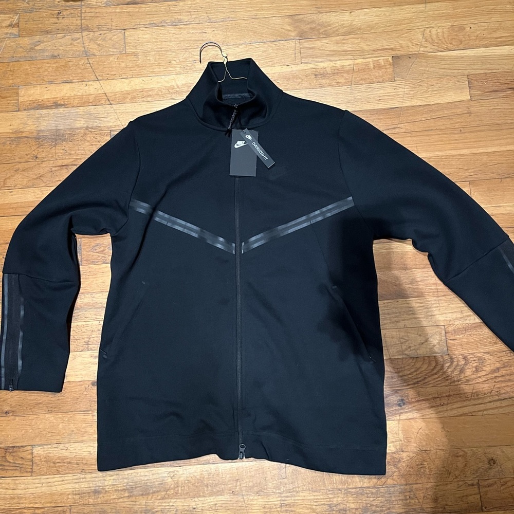 Nike Tech Fleece Zip Up Hoodie Carbon Black! NEW WITH TAGS!